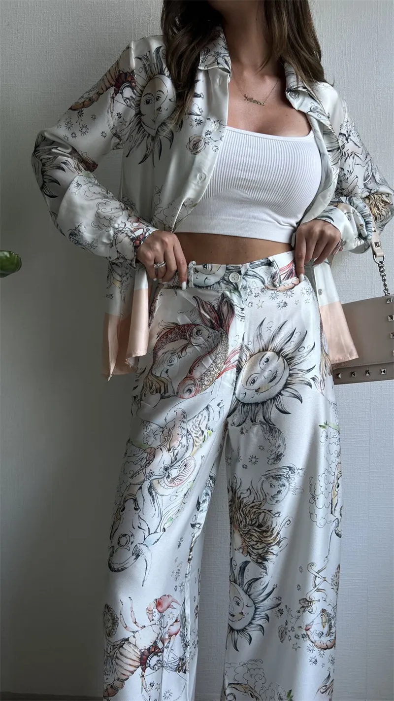 Carefree Classic - YourWorldFashion