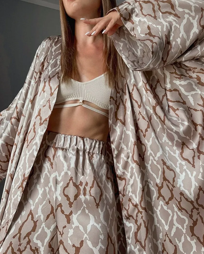 Golden Glow - YourWorldFashion
