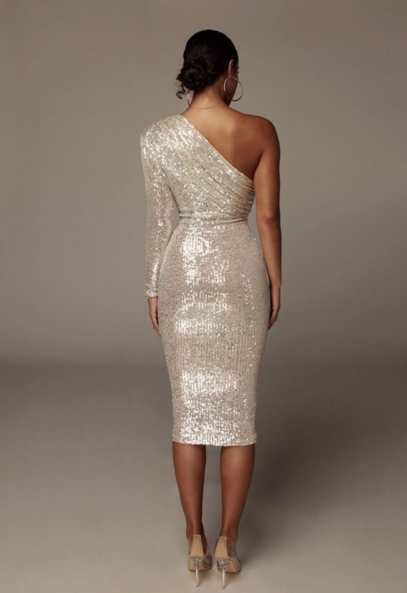 Radiant Goddess - YourWorldFashion