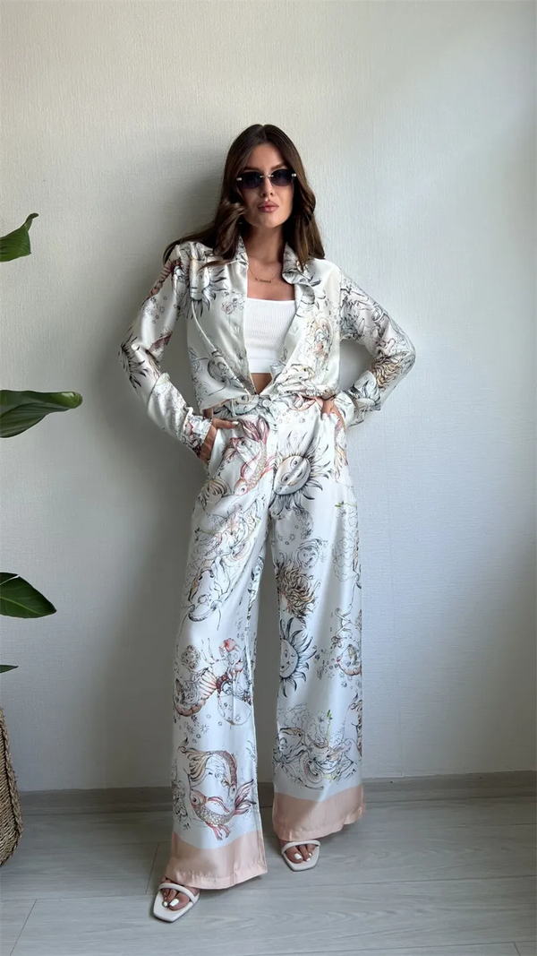 Carefree Classic - YourWorldFashion