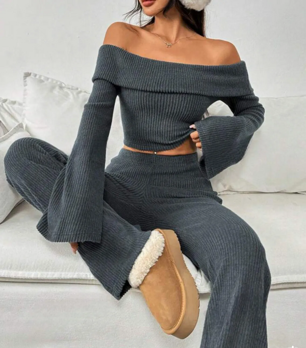 Timeless Knit - YourWorldFashion