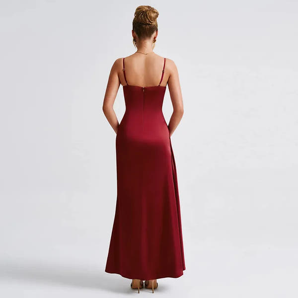 Velvet Rouge - YourWorldFashion